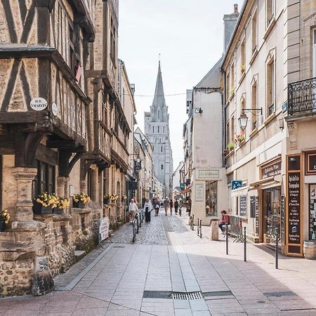 Large Apartment For 6 People In Bayeux バイユー エクステリア 写真